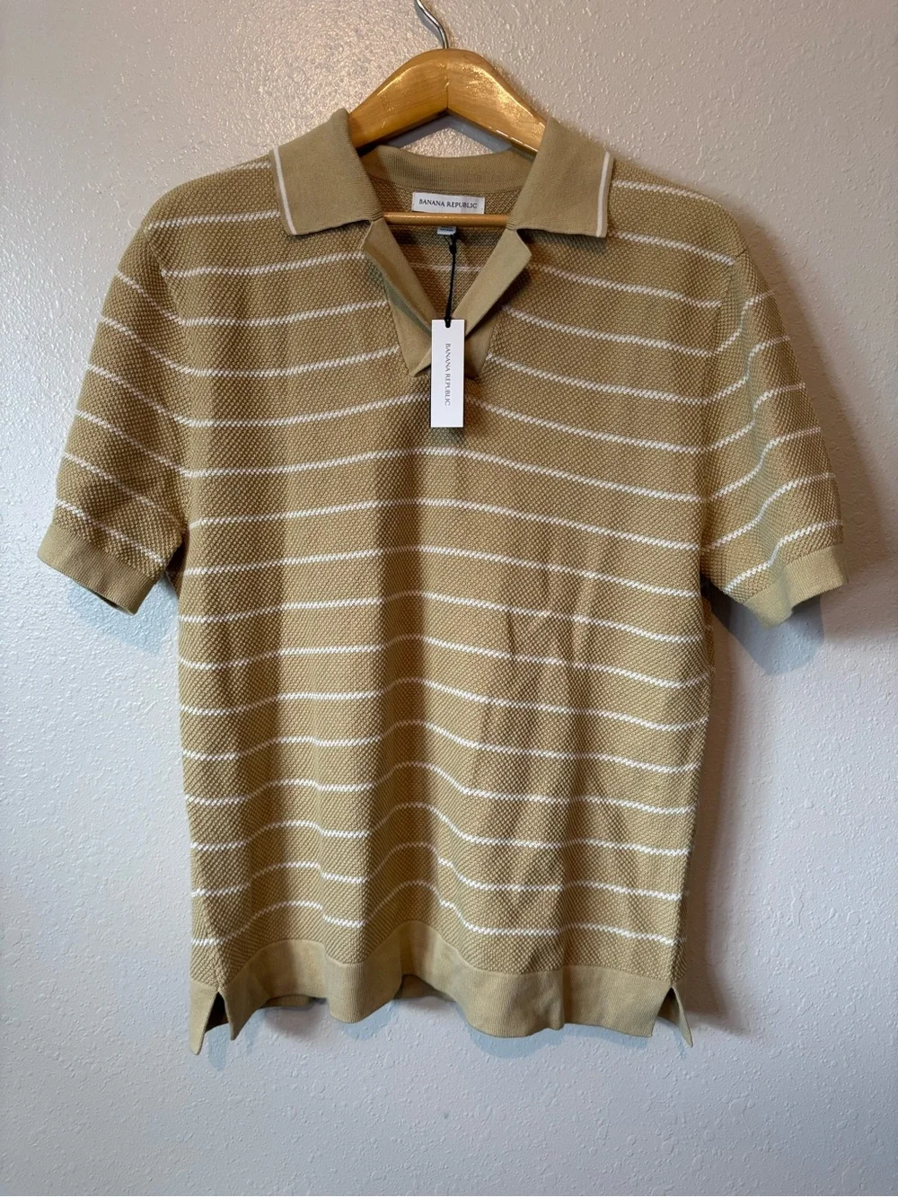 NWT Banana Republic relaxed fit striped polo